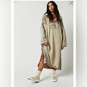ISO Free People Nomad Poncho in Dusty Vanilla